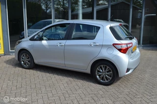 Toyota Yaris Toyota Yaris 1.5 VVT-i Dynamic Hybrid - afbeelding nr 5