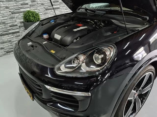 Porsche Cayenne Porsche Cayenne 3.0 S E-Hybrid *GTS uitvoering*22''LMV*NAP*! - afbeelding nr 24