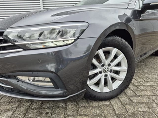 Volkswagen Passat Volkswagen Passat Variant 1.5 TSI Comfort Business Automaat, airco,cruise,navigatie,trekhaak,parkeersensoren, - afbeelding nr 2
