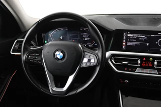 BMW 3 Serie BMW 3-serie Touring 318i Executive Edition (PARKEERSENSOREN, CRUISE CONTROL, NAVIGATIE, NL-AUTO, DEALER ONDERHOUDEN) - afbeelding nr 4