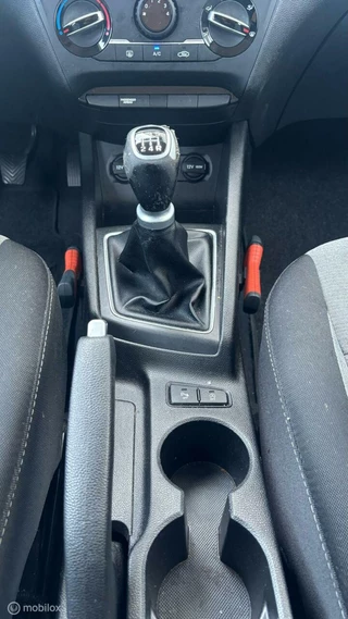 Hyundai i20 Hyundai i20 1.2 HP i-Motion AIRCO PDC NAP - afbeelding nr 9