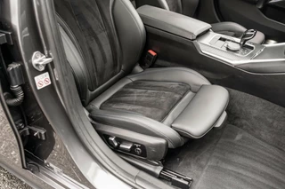 BMW 3 Serie BMW 3-serie Touring 330e xDrive M SPORT PANO LASER - afbeelding nr 32