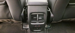 Ford Kuga Ford Kuga 2.5 PHEV Titanium 225pk | Driver Assistance Pack | Winterpack | AGR Stoelen met half leder | Trekhaak Wegklapbaar | Michelin Cross Climate - afbeelding nr 25