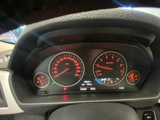 BMW 3 Serie BMW 3-serie Touring 318i Executive | LED | ELEKT ACHTERKLEP | NAVI | 18