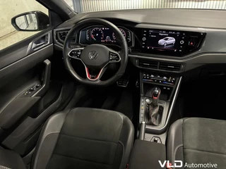 Volkswagen Polo Volkswagen Polo 2.0 TSI GTI PANO ALCANTARA CAM KEYLESS ACC - afbeelding nr 13