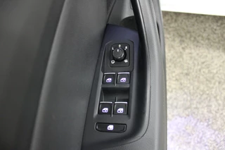 Volkswagen Passat Pano|Camera|Led|Ergo|Adaptief - afbeelding nr 24