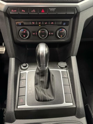 Volkswagen Amarok Volkswagen Amarok 3.0 TDi 4Motion Automaat-Clima-Cr.contr-Trekhaak-Lm 20