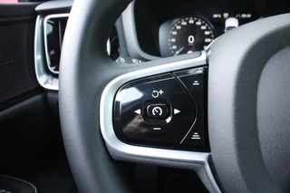 Volvo V60 Volvo V60 2.0 T6 340PK RECHARGE AWD R-DESIGN **NIEUWSTAAT!** | ELEKTRISCH BEDIENBARE VOORSTOELEN MET GEHEUGEN OP BESTUURDERSSTOEL | 18