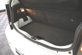Volkswagen up! Volkswagen up! 1.0 BMT high up! - afbeelding nr 23