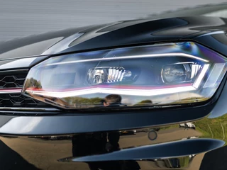Volkswagen Polo Volkswagen Polo 2.0 TSI GTI Pano Beats Navi Alcantara VOL!! - afbeelding nr 3