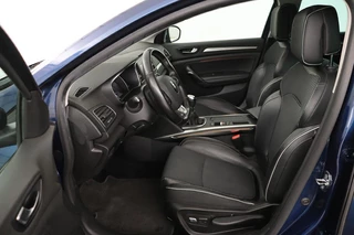 Renault Mégane Renault Mégane 1.3 TCe Bose | Trekhaak | Camera | Navigatie |  Keyless | Massage | Carplay | Dodehoek detectie | Climate control | Cruise control - afbeelding nr 4