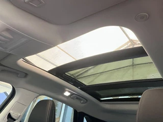 Ford Kuga Ford Kuga 2.5 PHEV Vignale 225pk | Panoramadak | Adaptive cruise control | Winter Pack | Elektrische achterklep | Head up Display - afbeelding nr 9