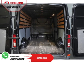 Volkswagen Crafter Volkswagen Crafter 35 2.0 TDI 140 pk DSG Aut. L3H2 EXPORT ONLY Navi/ Carplay/ PDC/ Cruise/ Trekhaak/ Airco - afbeelding nr 14