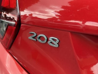 Peugeot 208 Peugeot 208 1.2 PureTech Signature Navi,Airco,Cruise,PDC,Trekhaak,Carplay,Elek ramen,N.A.P,Nieuwe APK bij Aflevering - afbeelding nr 28