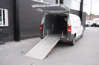 Mercedes-Benz Vito Mercedes-Benz Vito 111 CDI XL EURO 6 - Airco - Camera - Laadbrug - € 10.900,- Excl. - afbeelding nr 7