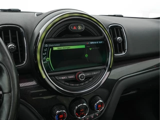 MINI Countryman MINI Countryman Mini 2.0 Cooper S E ALL4 Chili Aut. *PANO | HARMAN-KARDON | LEDER | LED | NAVI | HEAD-UP | 19
