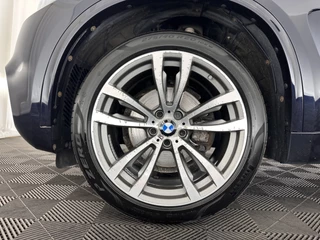 BMW X5 BMW X5 xDrive30d High Executive M-Sport-Pack Aut. *PANO | LUXURY-LEATHER | FULL-LED | ADAPTIVE-CRUISE | BLINDSPOT | MEMORY-PACK | HARMAN/KARDON-AUDIO | HEAD-UP | KEYLESS | CAMERA | COMFORTSEATS | SHIFT-PADDLES | TOWBAR | 20''ALU* - afbeelding nr 30