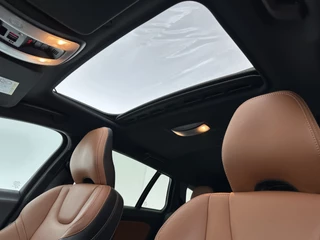 Volvo V60 Aut. *PANO | LUXURY-LEATHER | BI-XENON | PREMIUM AUDIO | NAVI-FULLMAP | MEMORY-PACK | HEATED-COMFORTSEATS | TOWBAR | ECC | PDC | CRUISE | 17''ALU* - afbeelding nr 7