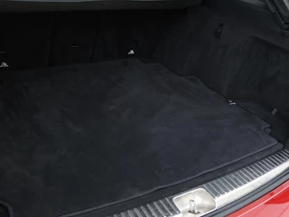 Mercedes-Benz C-Klasse Mercedes-Benz C-klasse 250 Avantgarde | Luchtvering | 360 camera |  Trekhaak | Full LED | Navigatie | Half leder | Climate control | Park Assist | Cruise control - afbeelding nr 11