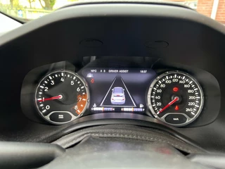 Jeep Renegade Jeep Renegade 1.4 140 PK Limited l Leer l Pano l Navi l - afbeelding nr 20
