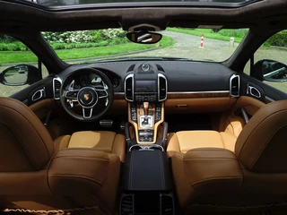 Porsche Cayenne Porsche Cayenne 3.0 S E-Hybrid 333PK PDK Sport Design / 2015 / LED *NAP* - afbeelding nr 55