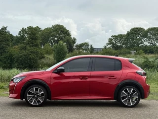 Peugeot 208 Peugeot 208 1.2 PureTech GT-Line 130pk Automaat - Rouge Elixer - Carplay/3D Dash/LED pakket - afbeelding nr 33