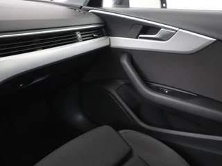 Audi A4 Audi A4 35 TFSI Sport Lease Edition | Full LED |  Sportstoelen | Navigatie | Parkeerhulp | Climate control | Cruise control | Bluetooth - afbeelding nr 21