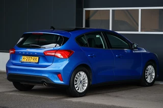 Ford Focus Ford Focus 1.0 EcoBoost Titanium Business, pano, stoelverw. - afbeelding nr 28