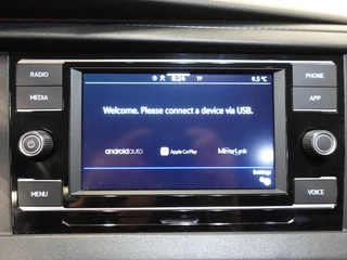 Volkswagen Transporter Volkswagen Transporter 2.0 150PK L2H1 Highline Automaat Dubbele Cabine Airco  Navi Parkeersensoren Camera Trekhaak Carplay - afbeelding nr 28