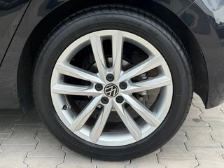 Volkswagen Polo Volkswagen Polo 1.0 TSI BUSINESS R-LINE * JAAR GARANTIE* AIRCO NAVI STOELVERWARM PDC - afbeelding nr 10
