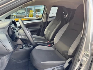Toyota Aygo Toyota Aygo X 1.0 VVT-I MT First Edition - camera - afbeelding nr 21