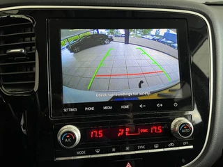 Mitsubishi Outlander Mitsubishi Outlander 2.4 PHEV Intense TREKHAAK - afbeelding nr 15
