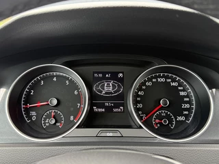 Volkswagen Golf Volkswagen Golf 1.0 TSI Trendline 2e Eigenaar,Carplay,Navi,Clima,Cruise,Pdc V+A,Apk tot 03-2027 - afbeelding nr 17
