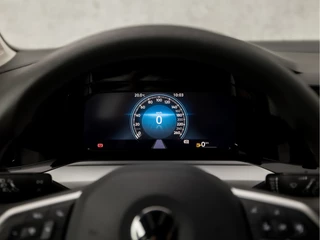 Volkswagen Golf (APPLE CARPLAY, GROOT NAVI, ADAPTIVE CRUISE, TREKHAAK ELEKTRISCH, KEYLESS START, SPORTSTOELEN, DAB+, LED KOPLAMPEN, NIEUWE APK, NIEUWSTAAT) - afbeelding nr 20