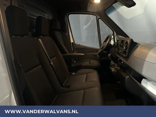 Mercedes-Benz Sprinter Mercedes-Benz Sprinter 316 CDI 164pk L3H2 Euro6 Airco | 360 graden Camera | Navigatie | Cruisecontrol | Chauffeursstoel Parkeersensoren, Stoelverwarming, Bijrijdersbank - afbeelding nr 10