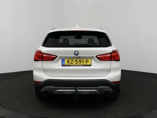 BMW X1 BMW X1 sDrive20i Centennial High Executive - afbeelding nr 4