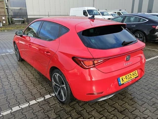 SEAT Leon Seat Leon 1.5 TSI FR Launch Edition | LED | Stoelverwarming | Navigatiesysteem | Adaptive cruise control | Apple CarPlay | 18 inch lichtmetalen velgen | Achteruitrijcamera | Parkeersensoren voor en achter - afbeelding nr 5