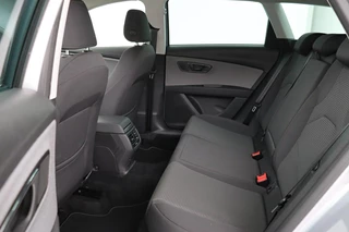 SEAT Leon SEAT Leon 1.0 TSI Style | Full LED | Carplay | Keyless |  Navigatie | Parkeerhulp | Climate control | Cruise control | Getint glas - afbeelding nr 6