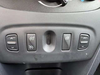 Dacia Sandero Dacia Sandero 0.9 TCe Lauréate, 17 inch nieuwe velgen en banden - afbeelding nr 18