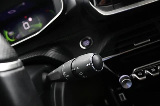 Peugeot 208 Peugeot 208 1.2 PureTech GT-Line*ACC*PANO*CARPLAY*ECC*LED* - afbeelding nr 25