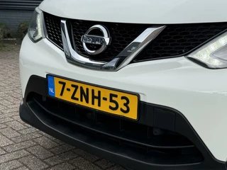 Nissan QASHQAI Nissan Qashqai 1.2 Connect Edition BJ`15 NAP NL PANO Distriketting vv - afbeelding nr 6
