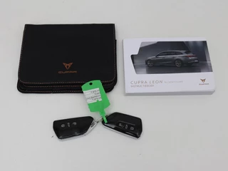 CUPRA Leon CUPRA Leon 1.4 e-Hybrid VZ Performance | Panoramadak | Stoel & stuurverwarming | Adaptive cruise | Carplay | Navigatie | Sportstoelen | Full LED | Keyless | PHEV - afbeelding nr 15