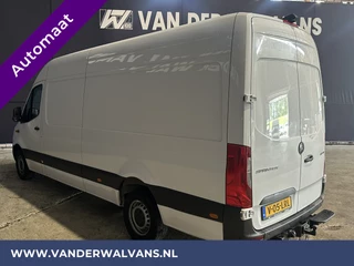 Mercedes-Benz Sprinter Cruisecontrol, 3500kg Trekhaak, Parkeersensoren, Stoelverwarming, Android auto, MBUX, Chauffeursstoel, Bijrijdersbank - afbeelding nr 2