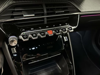 Peugeot 208 Peugeot 208 1.2 PureTech GT-LinePano|Camera|Navi|Carplay|Half Leer| - afbeelding nr 29