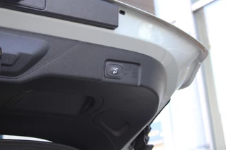 Ford Puma Ford Puma 1.0 EcoBoost Hybrid Titanium 125pk | Driver Assistance Pack | Winterpack | Comfort Pack | Elek. Achterklep | Verlengde Fabrieksgarantie tot 10-2028 - afbeelding nr 36