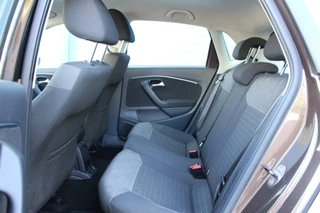 Volkswagen Polo Volkswagen Polo 1.2 TSI Comfortline | Airco/Trekhaak/LMV/PDC - afbeelding nr 17