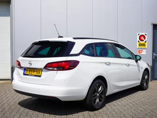 Opel Astra Opel Astra Sports Tourer 1.2 Design & Tech Park. sensoren | Navigatie | CarPlay | Cruise - afbeelding nr 2