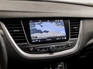 Opel Grandland X Automaat (APPLE CARPLAY, GROOT NAVI, STUUR/STOELVERWARMING, CAMERA, LEDER, SPORTSTOELEN, KEYLESS, CRUISE, DAB+, NIEUWSTAAT) - afbeelding nr 22