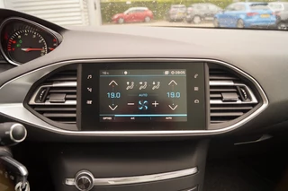 Peugeot 308 Peugeot 308 SW 1.2 PureTech 130pk Automaat Premium -PANO-ECC- - afbeelding nr 21