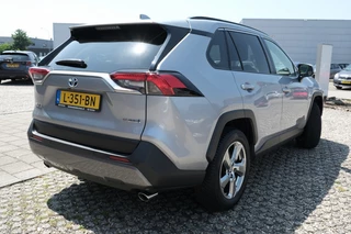 Toyota RAV4 Toyota RAV4 2.5 Hybrid 218PK Dynamic Automaat | Apple CarPlay & Android Auto - afbeelding nr 35